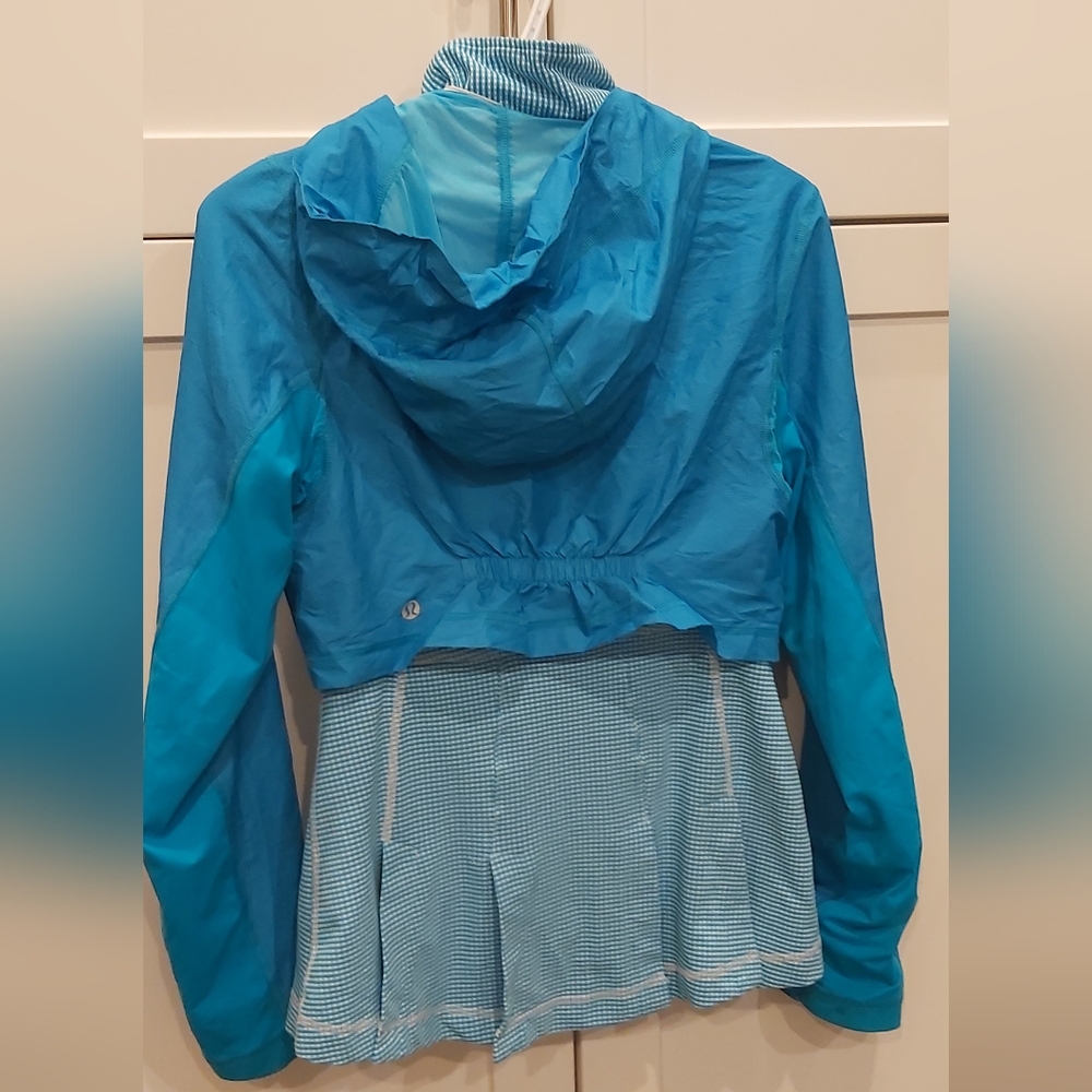 LULULEMON Proactive 2-in-1 Jacket - Picture 11 of 12